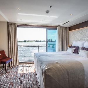 Viva Riverside Altstadt Duesseldorf